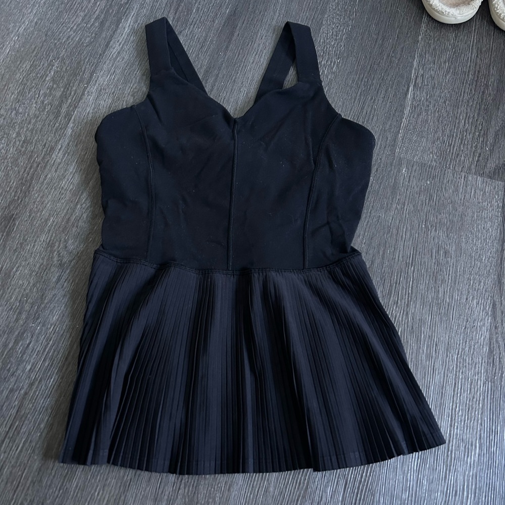 Black Lulu Lemon Pleated Top